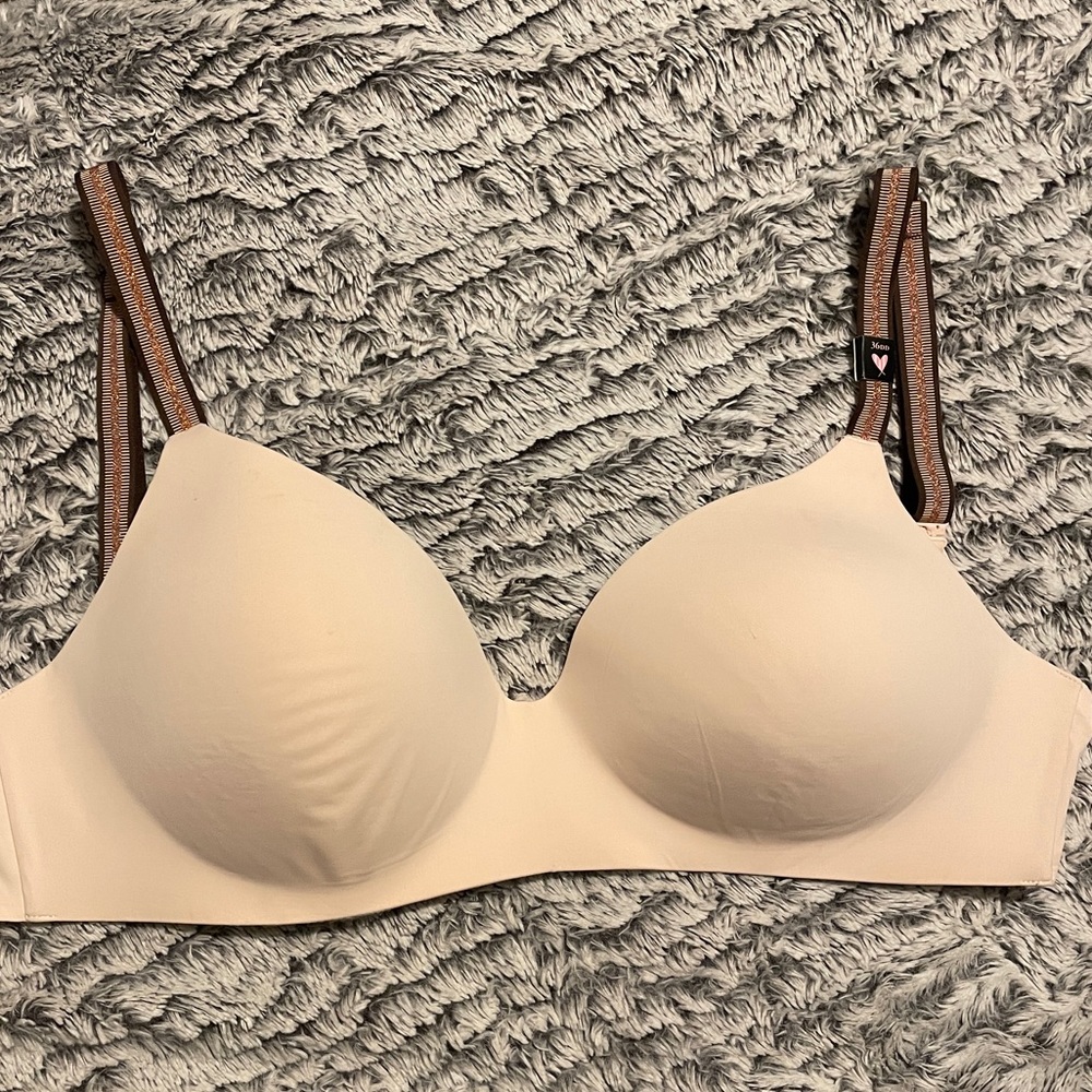 Victoria’s Secret T-Shirt Bra